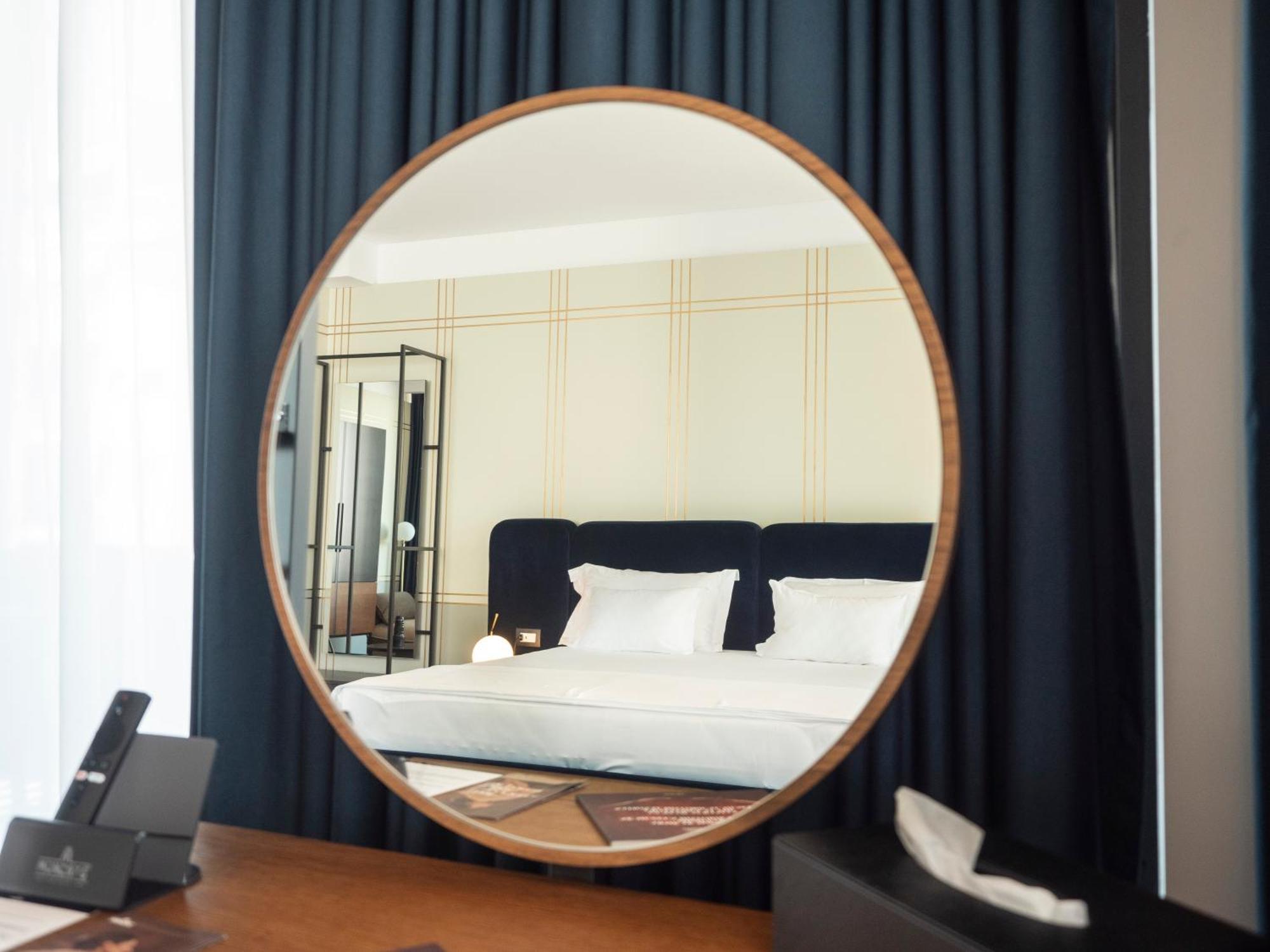 Moncafe Boutique Hotel & Spa Tiran Dış mekan fotoğraf